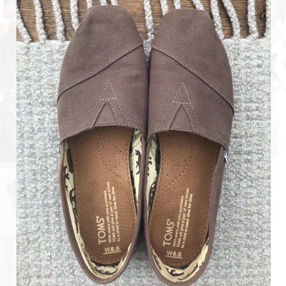 Toms Shoes - Toms Shoes
